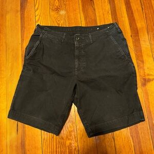 AE men’s shorts